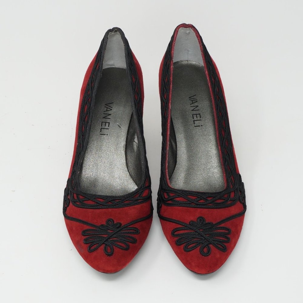 Italian Suede Pumps - Picture 2 of 8